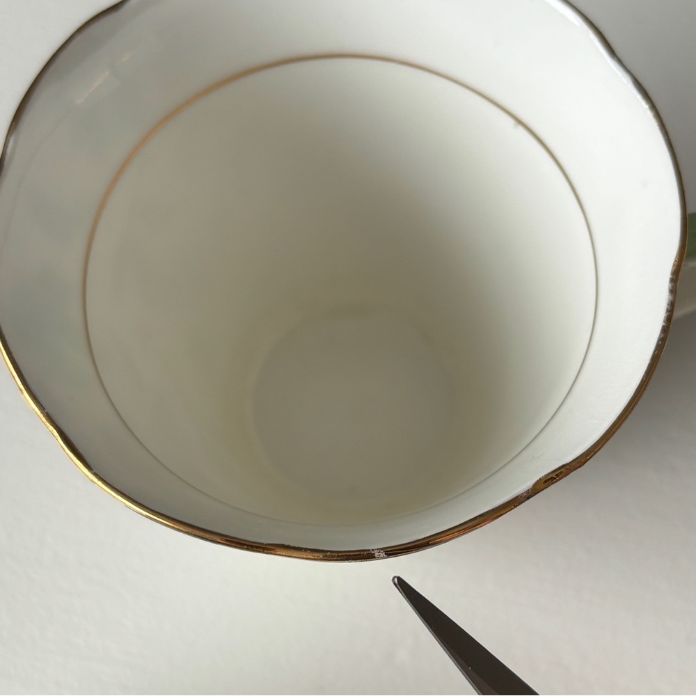 Vintage 1940s Grafton China "Ashley" Tea Cup & Saucer | Green & Grey Botanical - Picture 10 of 10